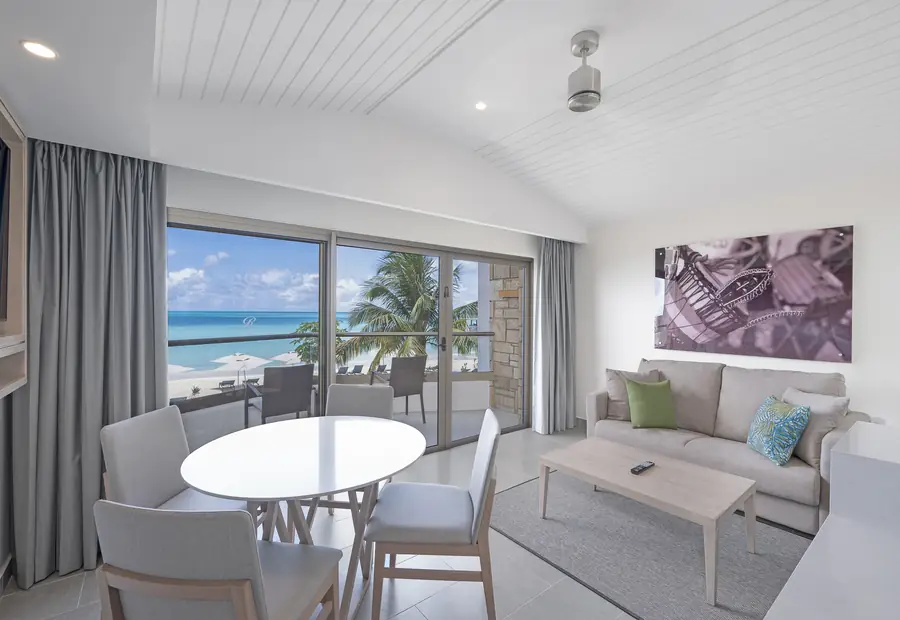 Presidential Oceanfront One-Bedroom Suite — Oceanfront Presidential Suite